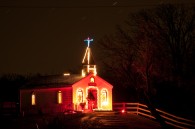 I took a drive out to the Kettle Moraine near Eagle this evening. I didn’t come back with much, but here are a couple anyway. This is looking straight up. [&hellip;]